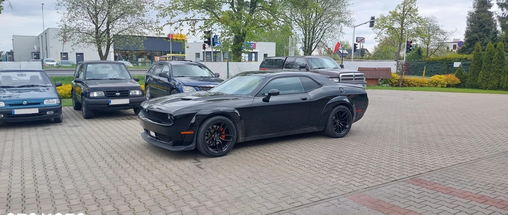 Dodge Challenger cena 150000 przebieg: 77000, rok produkcji 2015 z Toruń małe 277